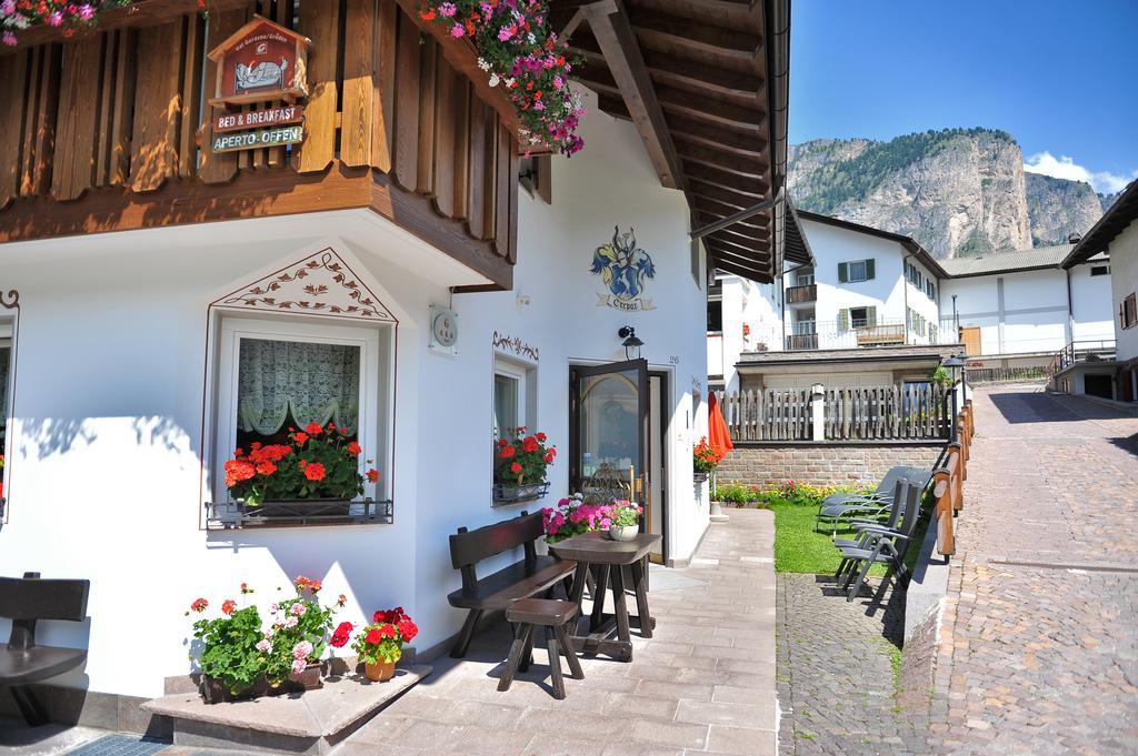 Garni Crepaz Bed & Breakfast Селва ди Вал Гардена Екстериор снимка